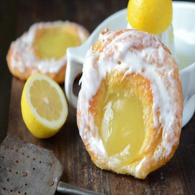 Iced Lemon Danish (PEAK)